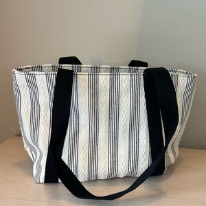 Thirty-One Classic Day Bag
